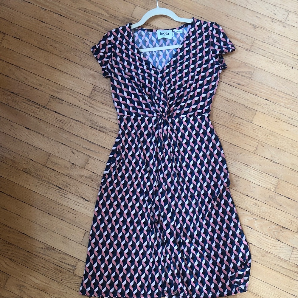 Leota Navy & Pink Geometric Twist-Front Midi Dress